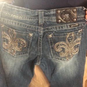 Size:27 straight leg